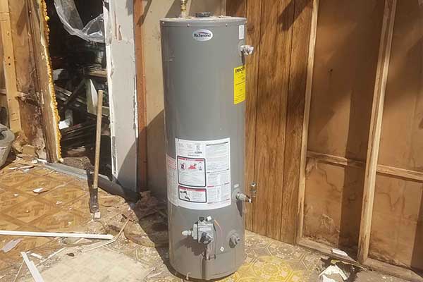 richmond gas water heater 