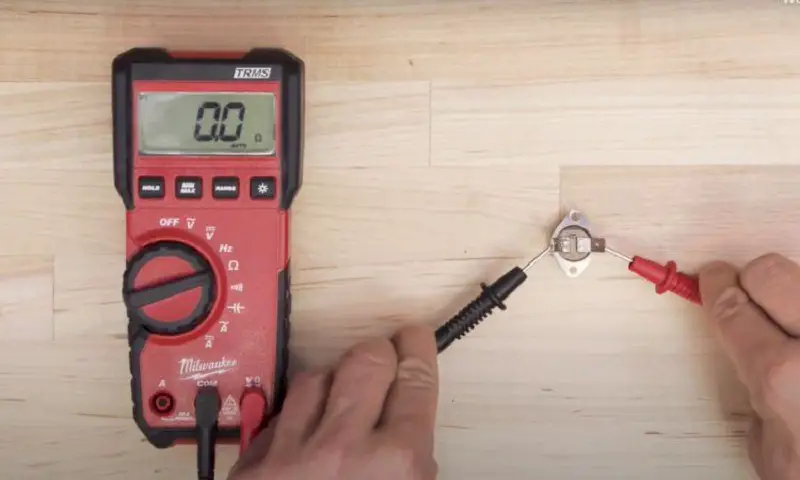 testing rollout switch with multimeter