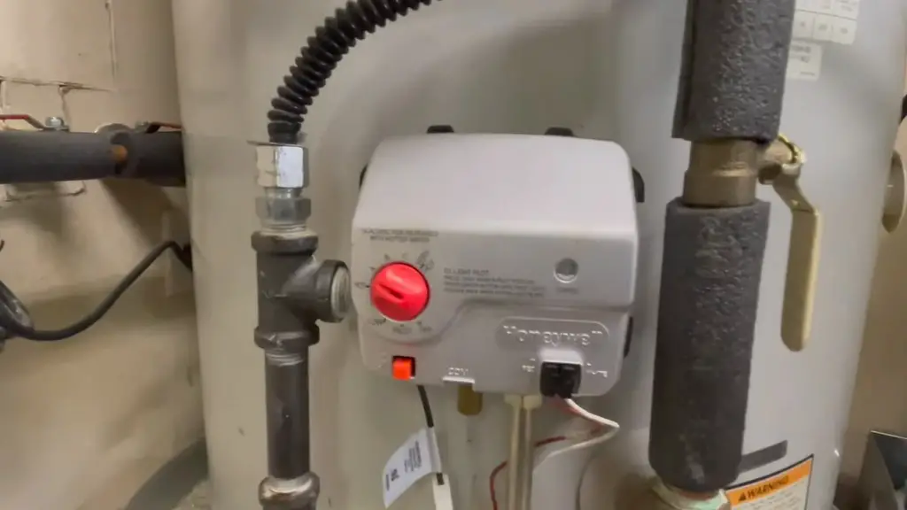 honeywell water heater pilot light won't light